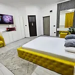 Garsoniera Centru Vechi Apartment