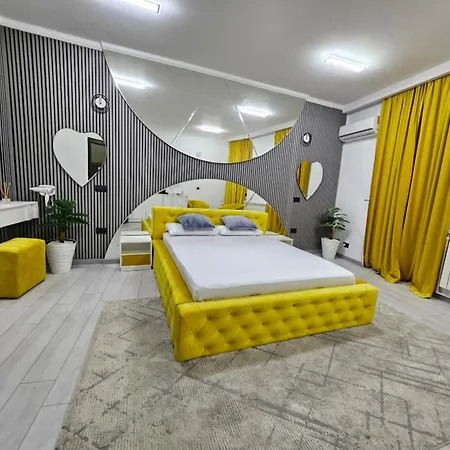 Garsoniera Centru Vechi Apartment Craiova